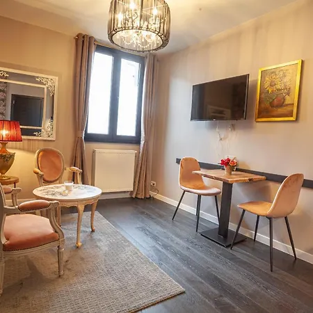 Appartement Luxury Suites Royal